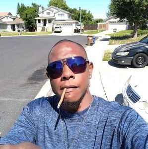 Meet your Posher, Henry